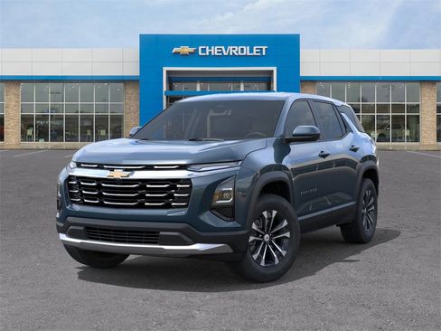 New 2026 Chevrolet Equinox LT w/ Convenience Package II image 6