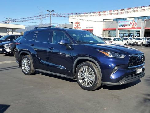 Used 2023 Toyota Highlander Platinum image 39