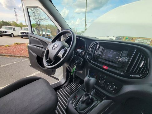 Used 2018 RAM ProMaster City Tradesman SLT image 49