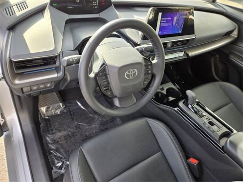 Certified 2025 Toyota Prius Limited image 10