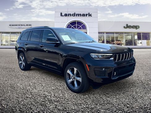 Used 2023 Jeep Grand Cherokee L Overland AWD/4WD image 21