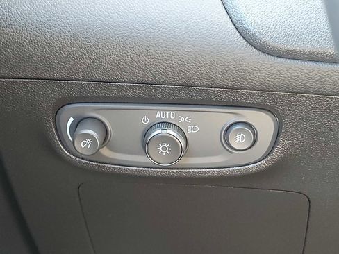 Certified 2022 Buick Encore GX Preferred w/ Cold Weather Comfort Package image 22