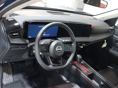 New 2026 Nissan Kicks SR w/ Cold Weather Package image 19