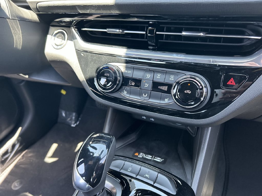 New 2026 Buick Envista Sport Touring w/ Convenience I Package FWD image 21