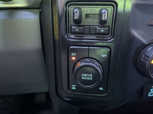 Used 2023 Ford F250 XL w/ STX Appearance Package image 33