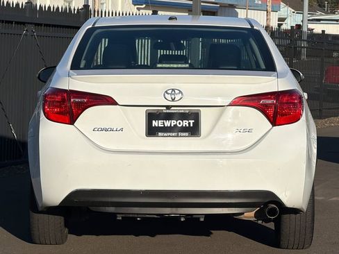 Used 2018 Toyota Corolla XSE w/ Carpet Mat Package (TMS) image 4