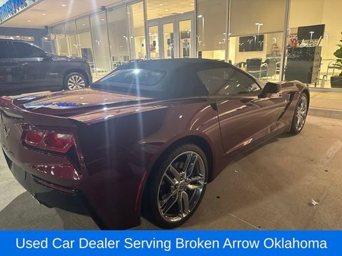 Used 2019 Chevrolet Corvette Stingray Convertible RWD image 6