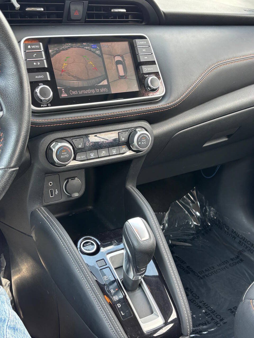 Used 2019 Nissan Kicks SR w/ SR Premium Package FWD image 23