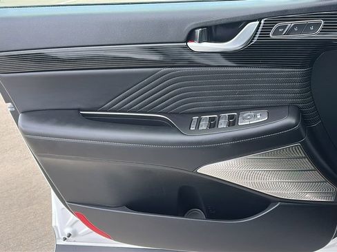 Used 2025 Hyundai Palisade Calligraphy image 20