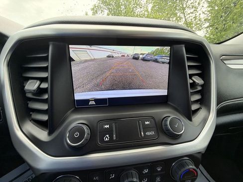 Used 2023 GMC Acadia SLT w/ Elevation Edition AWD/4WD image 17