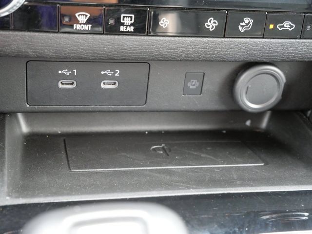 Used 2025 Mitsubishi Outlander SE AWD/4WD image 26