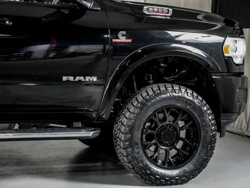 Used 2022 RAM 2500 Big Horn AWD/4WD image 8