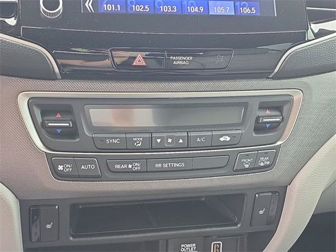 Used 2023 Honda Ridgeline RTL image 25