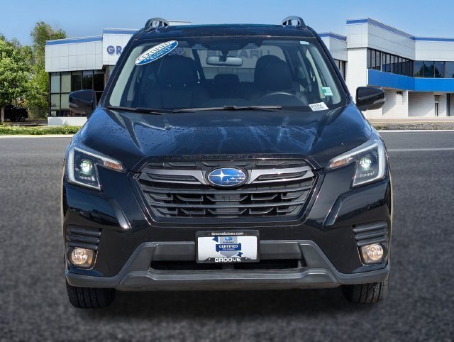 Certified 2023 Subaru Forester Limited AWD/4WD image 9