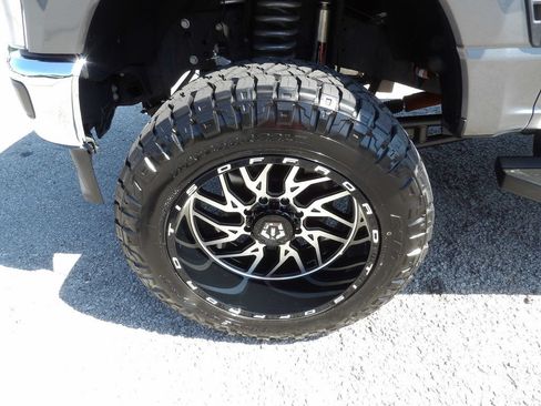 Used 2025 Ford F250 Lariat AWD/4WD image 53