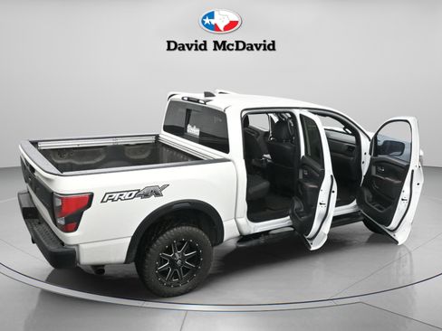 Used 2022 Nissan Titan PRO-4X w/ Pro-4x Utility Package image 13