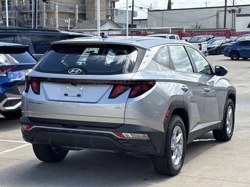 Used 2023 Hyundai Tucson SE AWD/4WD image 4