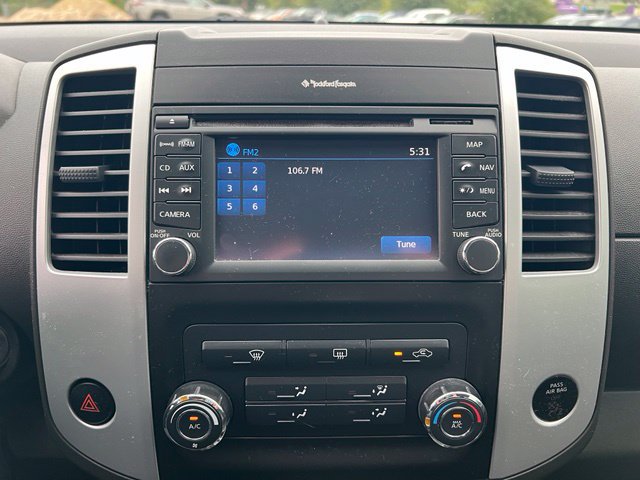 Used 2013 Nissan Xterra PRO-4X w/ Pro-4x Leather Pkg AWD/4WD image 18