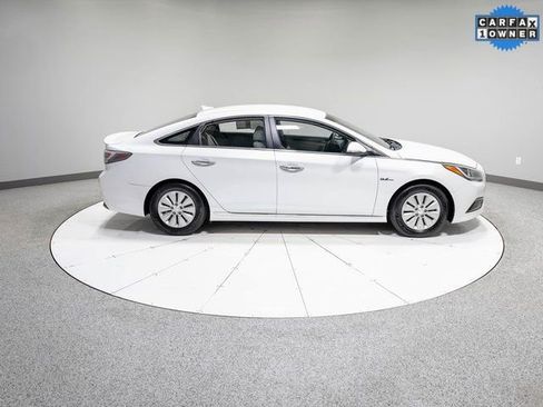 Used 2016 Hyundai Sonata SE image 25