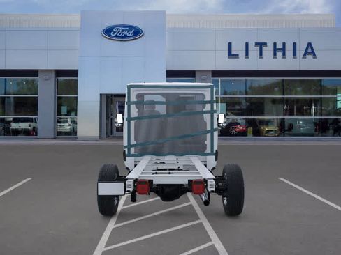 New 2026 Ford Transit 350 RWD image 5