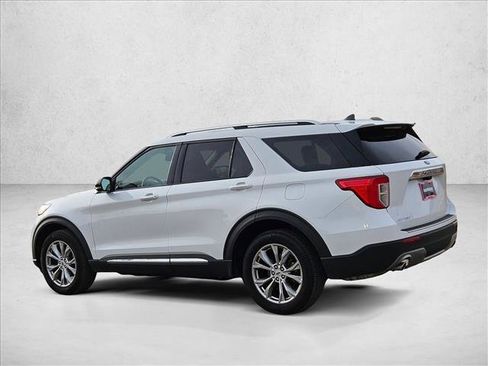 Used 2023 Ford Explorer Limited w/ Equipment Group 301A image 8