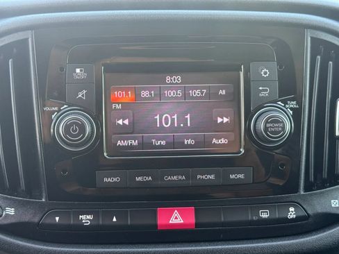 Used 2021 RAM ProMaster City Tradesman SLT FWD image 21