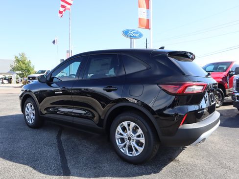 New 2026 Ford Escape Active image 7