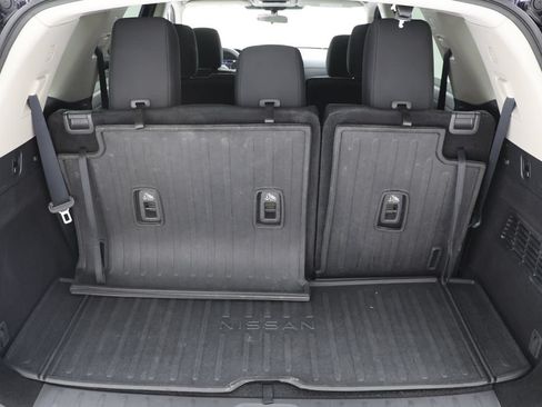 Used 2023 Nissan Pathfinder SV AWD/4WD image 25