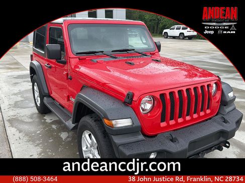 Used 2019 Jeep Wrangler Sport AWD/4WD image 1