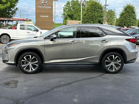 Used 2017 Lexus RX 350 FWD image 3