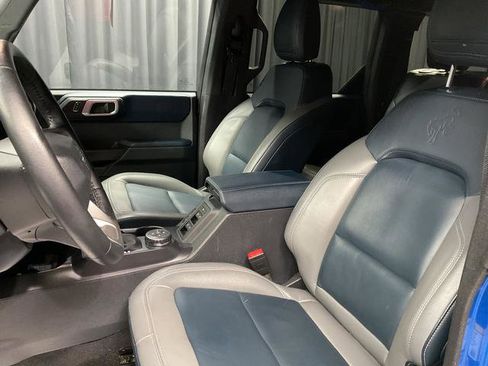 Used 2024 Ford Bronco Outer Banks w/ Sasquatch Package AWD/4WD image 11