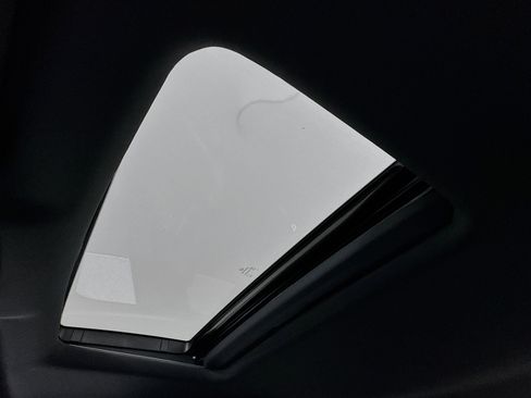 Certified 2024 Honda Odyssey Sport image 21