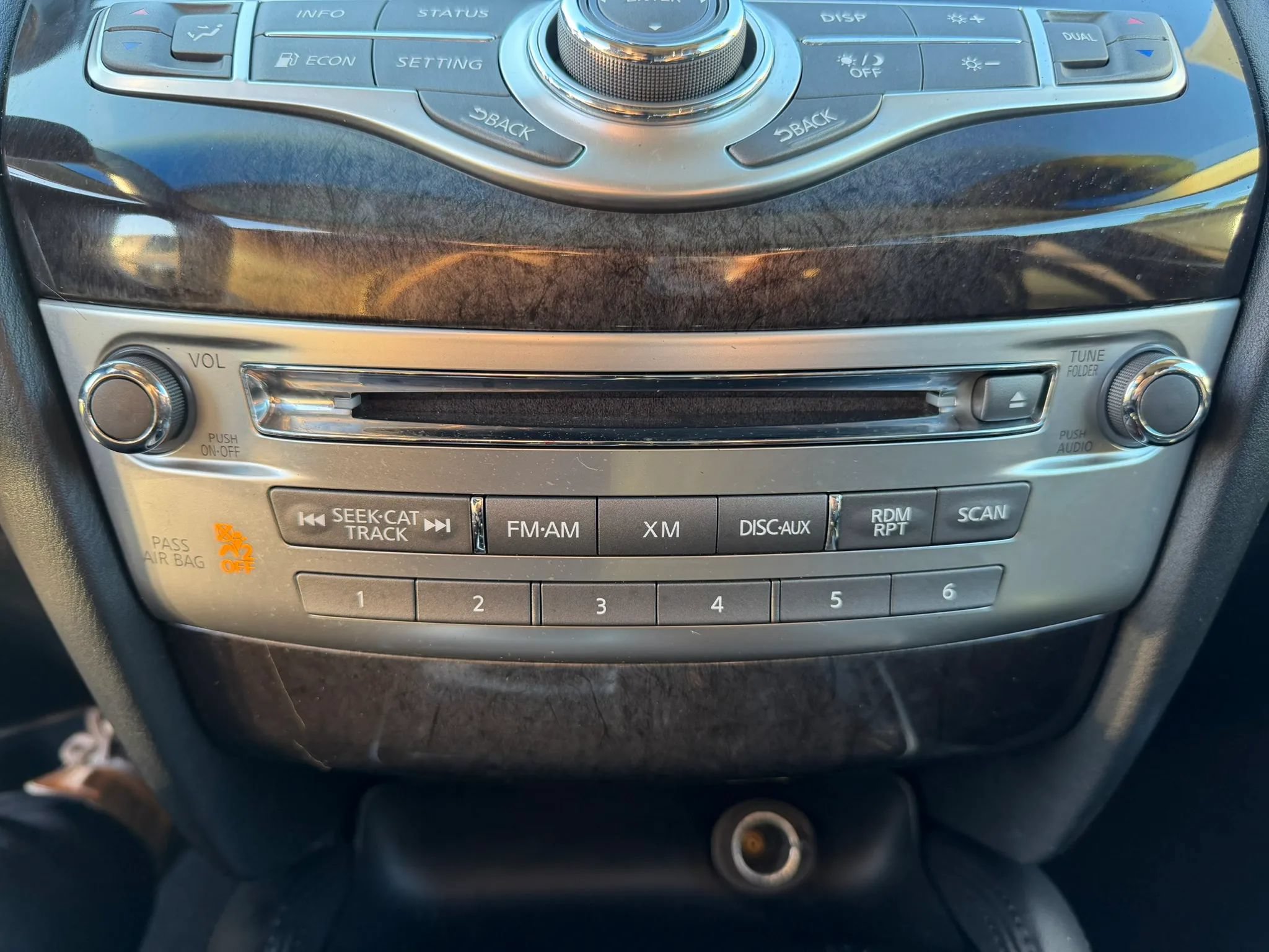 Used 2013 INFINITI JX35 FWD w/ Cargo Pkg image 25
