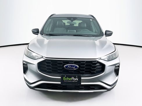 Used 2024 Ford Escape ST-Line image 2