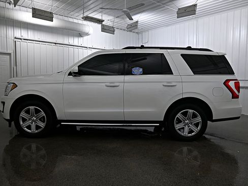 Used 2021 Ford Expedition XLT image 26