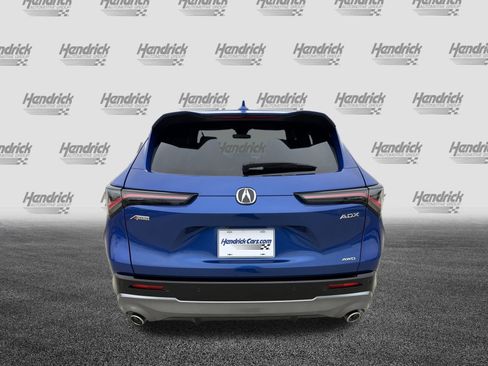 Used 2025 Acura ADX A-Spec image 9