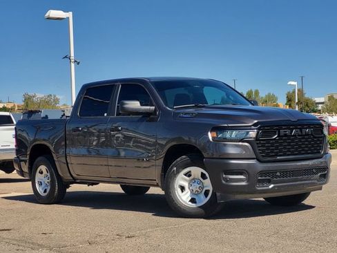 Certified 2025 RAM 1500 Tradesman AWD/4WD image 13