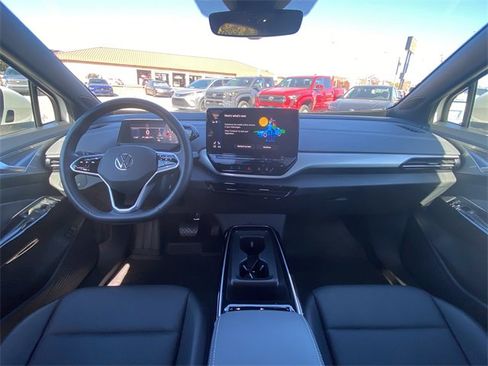 Used 2023 Volkswagen ID.4 Pro S image 17