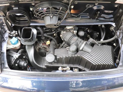 Used 2003 Porsche 911 Carrera image 30