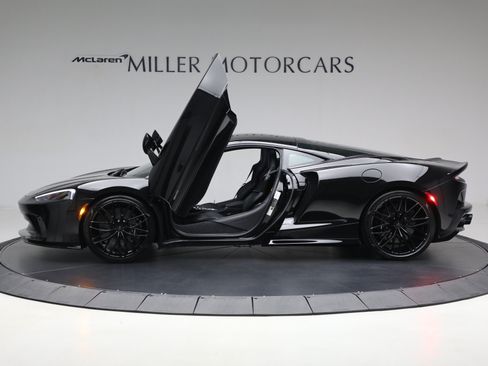 Used 2025 McLaren GTS RWD image 15