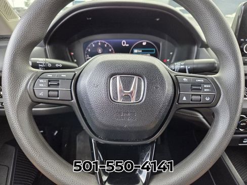 Used 2025 Honda Accord SE image 31