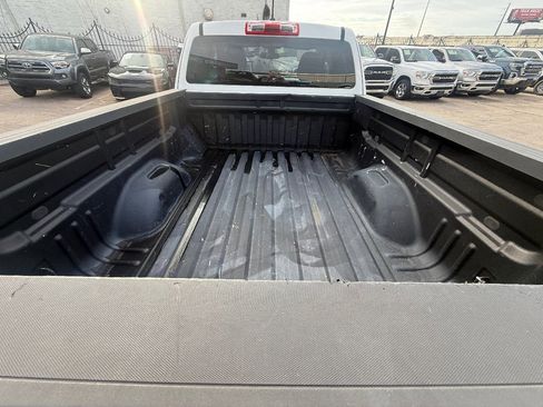Used 2018 Chevrolet Colorado W/T RWD image 7