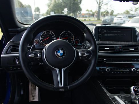 Used 2013 BMW M6 Convertible RWD image 44
