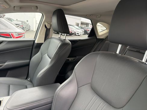 Used 2025 Lexus NX 350h AWD w/ Cold Area Package image 7