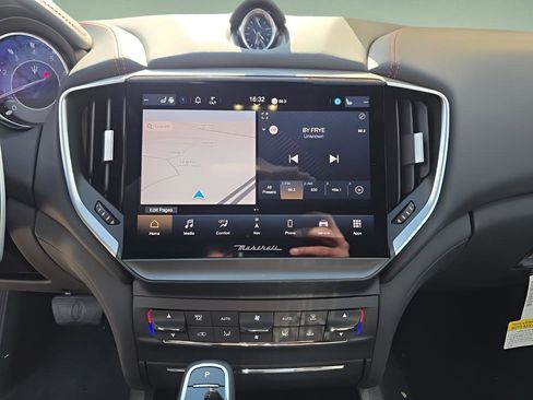New 2024 Maserati Ghibli Modena Ultima Q4 image 24