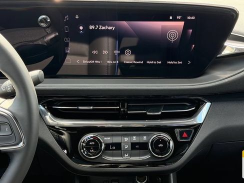 New 2026 Buick Envista Sport Touring FWD image 16