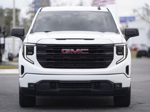 Used 2022 GMC Sierra 1500 Elevation image 29