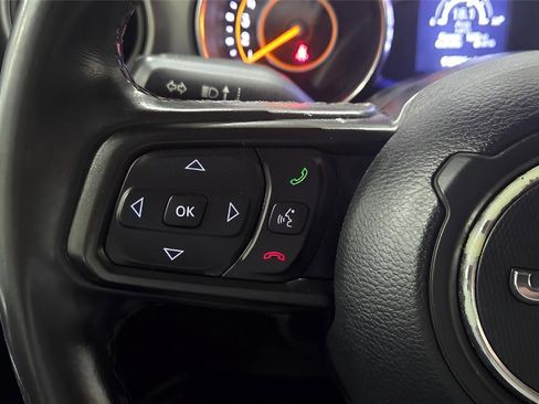 Used 2019 Jeep Wrangler Unlimited Sport S image 16