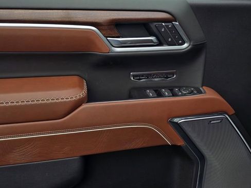 New 2026 GMC Sierra 1500 Denali Ultimate AWD/4WD image 13