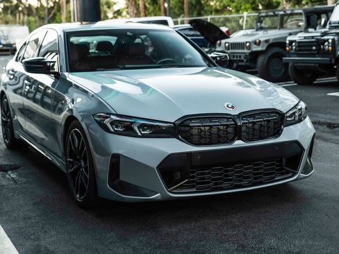 Used 2023 BMW M340i w/ Premium Package RWD image 5